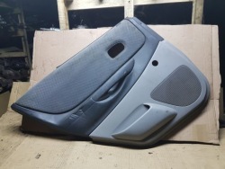 дверные карты зад левый mazda 323 F BJ