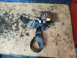 Chevrolet SPARK M300 ремень безопасности передний