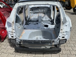 ремень задний кузов четверть renault CAPTUR II 19- 1.0 TCE