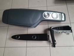 Genesis GV70 2022- бардачок панель