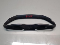 рамка защита счетчика peugeot 208 9673859177