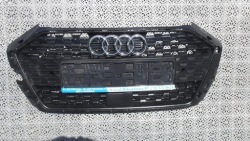 решетка радиатора A1 II s-line 82A