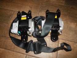 mazda RX8 ремень безопасности