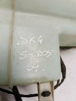 suzuki SX4 S-CROSS 13-16 1.6 бачок омывателя