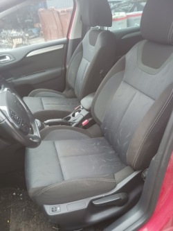 кресло кресла перед и зад CITROEN C4 II 2011 год комплект