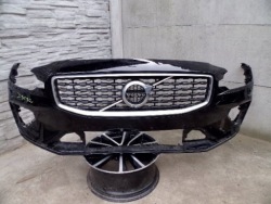 volvo V60 S60 2018 бампер передний