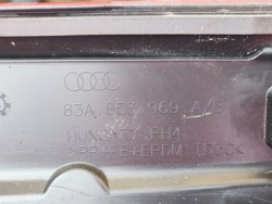 молдинг накладка на Двери левый зад Audi Q3 II 2 83A s 19- 83A853969