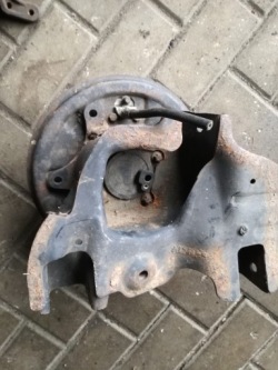FORD Focus MK2 2004 - 2011 год рычаг подвески поворотный кулак, цапфа левый зад