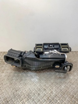радиатор отопителя mercedes-benz SL (R231) A2315405813 25288881 4.7л 320kw 2012