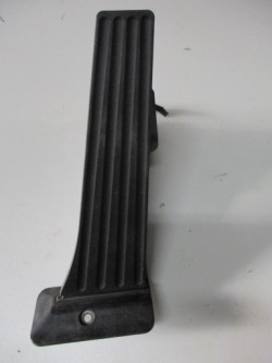 педаль газа BMW 3 F30 6853176