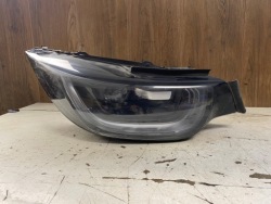 BMW i3 правый передний full led