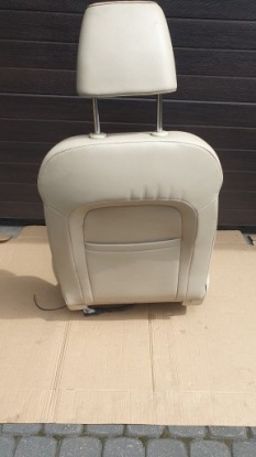 SKODA SUPERB II - кресло правый кожа