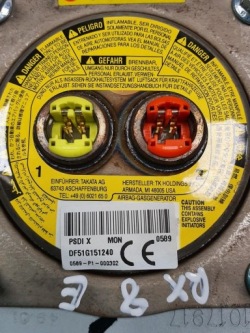 подушка подушки безопасности водители mazda RX8 DF51G151240