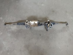 opel Astra J Рулевая рейка европа