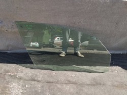 стекло двери передняя правая Hyundai IX20 10-15 2011 r
