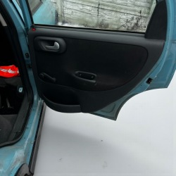 карта дверная обивка правая зад opel CORSA C 00-06