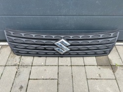 nissan qashqai J11 2 II решетка радиатора