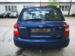 kia CERATO петля задних дверь задняя 2005 1.5л