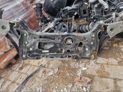 vw подрамник рама перед