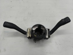 подрулевой переключатель vw PASSAT B5 (3B2) 8L0953513G 31100730 1.9л Дизель 81kW 1998