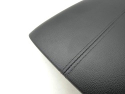 Hyundai TUCSON IV NX4 2022 подлокотник консоли