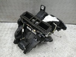 радиатор отопителя CITROEN C5 II (RE_) 9684138680 2.2дизель 2009