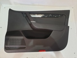 дверные карты правый передний vw PASSAT B7 2.0tdi 11R седан