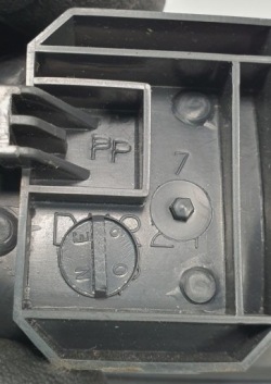 ручка двери внутренняя передняя mazda 323F BJ