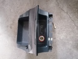 vw PASSAT B7 америка бардачок полка консоли 561863284G