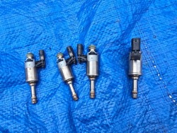форсунки seat Leon III 3 5F0 1.4 04E906036E 0261500248