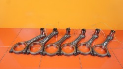 DISCOVERY III спорт 2.7 TD V6 07r 276DT поршень