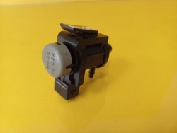 клапан давления Audi A4 B5 1J0906283A NR593