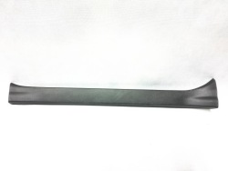 XV Forester SJ WRX молдинг защита порога передняя внутреняя правая 94060FJ040