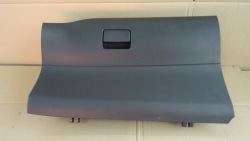 TOYOTA Auris I E15 бардачок