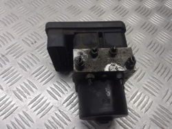 volvo oe 30736588 насос ABS