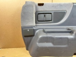 mercedes-benz VITO VIANO W638 бочки / обшивка Двери задних A6386906100