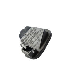 SKODA SUPERB OCTAVIA III лампочка подсветка зеркало led правое 3T0945292A