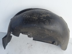 vw TOUAREG 7L подкрылки правый задний 7L6810972