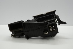 MERCEDES W176 РЕСТАЙЛИНГ 15R радиатор отопителя 2468305201