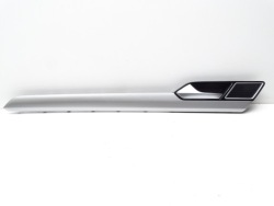 ручка двери внутренняя молдинг левая зад 3G0867449 vw PASSAT B8