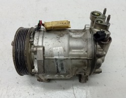 Компрессор кондиционера CITROEN C5 III X7 3.0 2018 год 648707 valeo