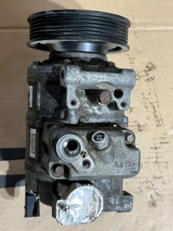 1K0820808A Компрессор кондиционера vw Audi SKODA 2.0 1.9 tdi 1.8