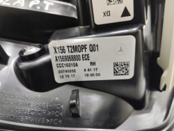 фонарь правый в крышке багажника MERCEDES W176 РЕСТАЙЛИНГ 15-18 A1569068800