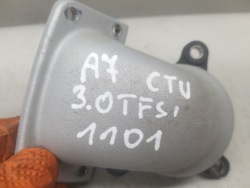 переходник колено компрессора 3.0 TFSI A7 S4 Q7 C7 S5