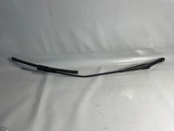 рычаг дворника правое FIAT PUNTO Evo 51701423