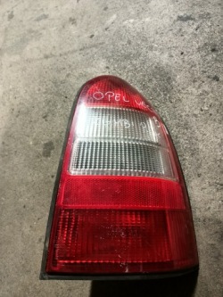 фонарь правый opel Meriva A