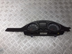 спидометр vw PASSAT B6 2.0 3C0920850P