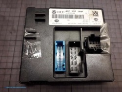 блок комфорта Audi OE 4F0907289F