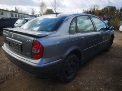 CITROEN C5 блок предохранителей 2001 2.2л