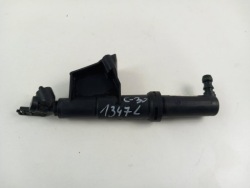 volvo C30 форсунка омывателя левая 30661085-003